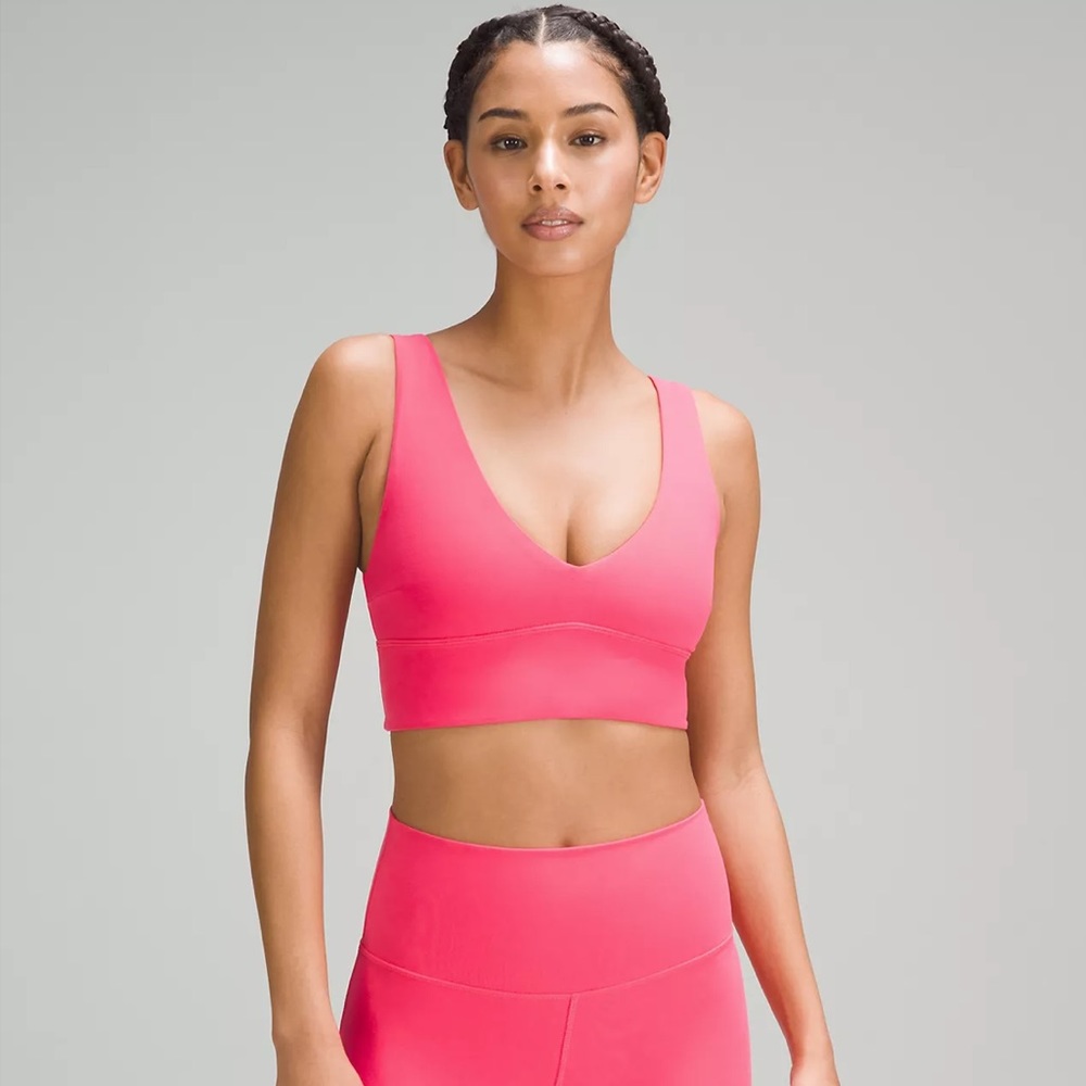 NWT 💖 Lululemon Align V-neck sports bra Sz 8